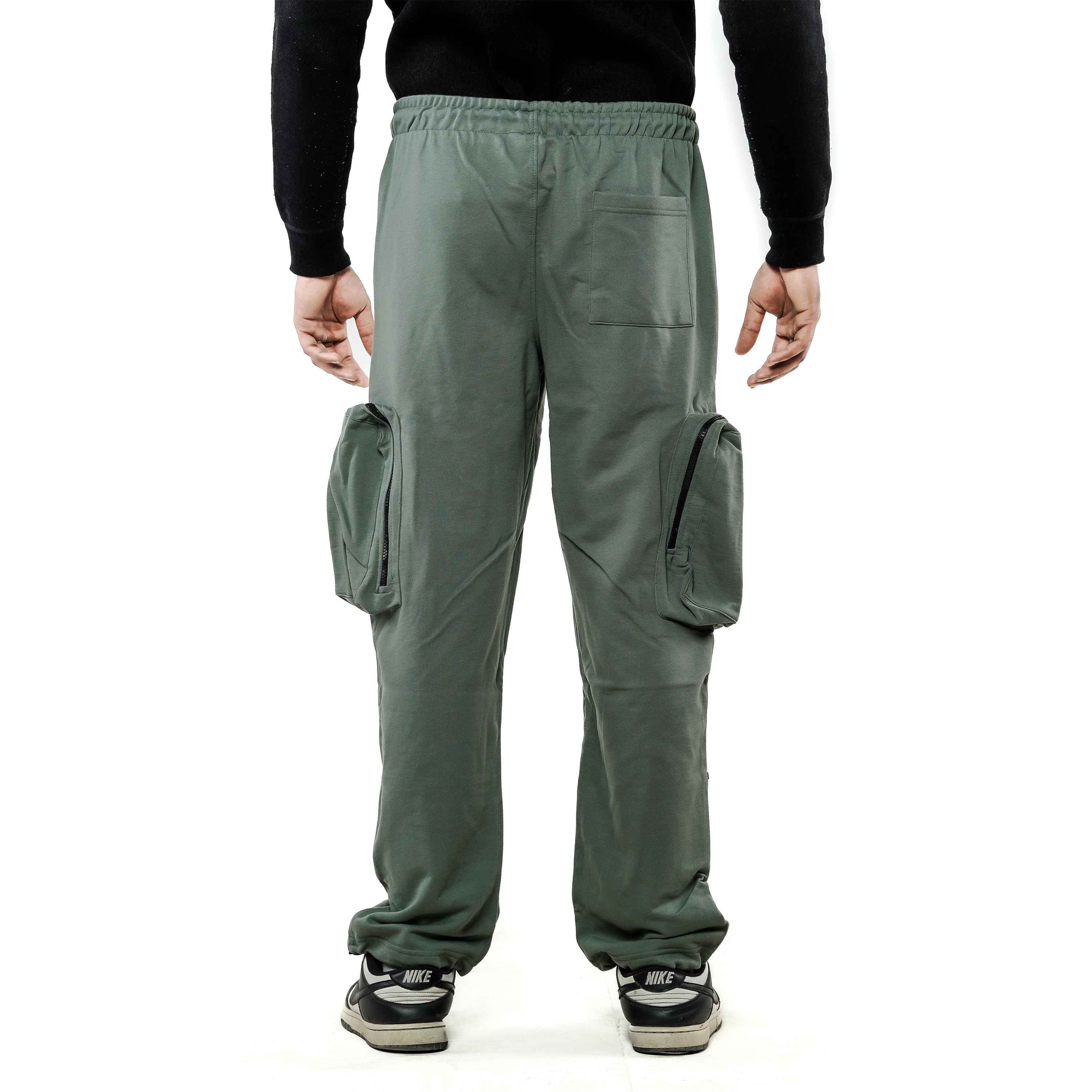 CORE BAGGY TROUSER